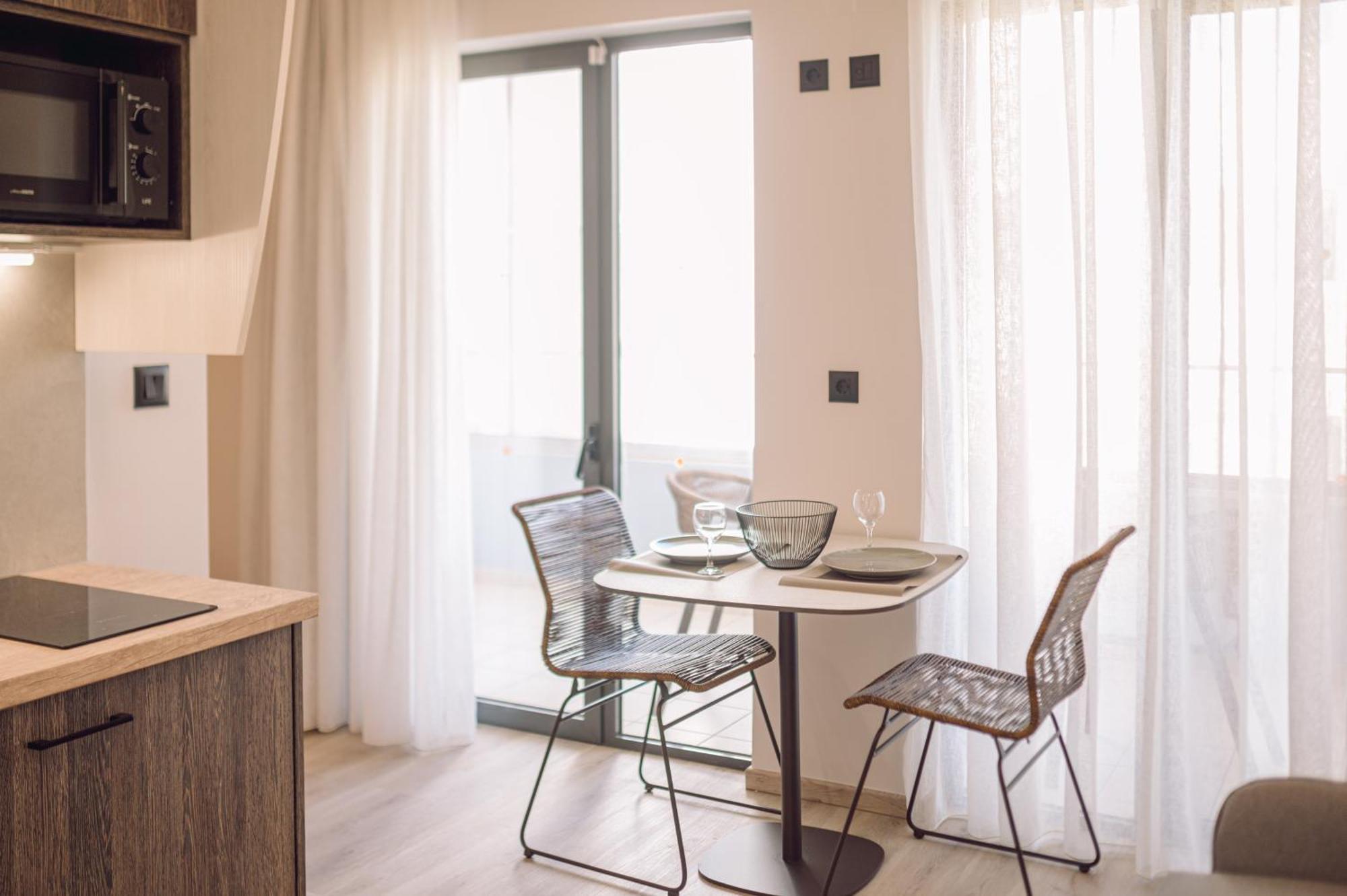 העיירה רתימנו Medusa Apartments מראה חיצוני תמונה
