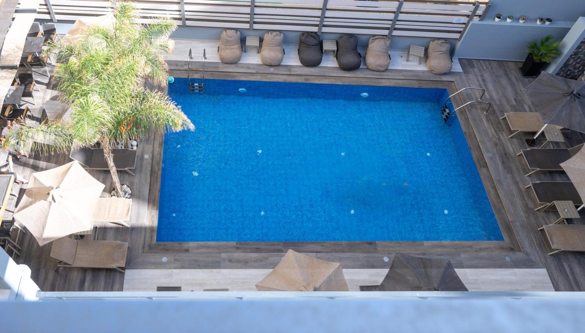העיירה רתימנו Medusa Apartments מראה חיצוני תמונה